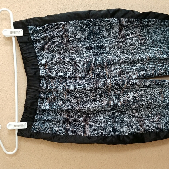 lululemon athletica Black and Patterned Joggers - Picture 7 of 10